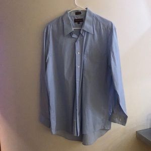 light blue men’s dress shirt